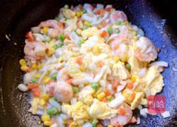 虾仁炒什锦鸡蛋的做法图解9