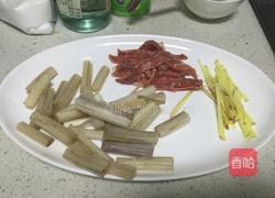 藕带炒肉丝的做法图解1