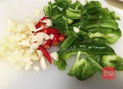 炝空心菜杆的做法图解2