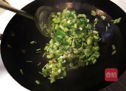 炝空心菜杆的做法图解5