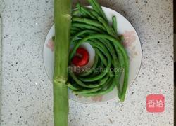 清拌芥兰豇豆角的做法图解1