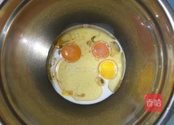 彩虹蛋糕卷的做法图解3