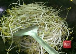 葱香豆芽的做法图解3
