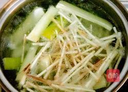 茅根马蹄清汤的做法图解4