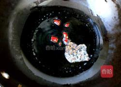 凉拌洋葱木耳的做法图解5