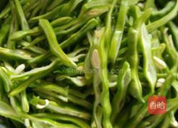 清炒豆角丝的做法图解2