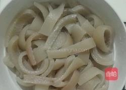 小米酸辣猪皮的做法图解4