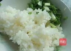 鸡蛋米老头的做法图解2