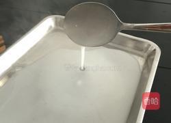 花生酱奶皮木瓜卷的做法图解8
