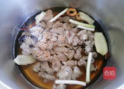 西红柿炖牛腩的做法图解9