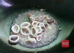 丝瓜烧鱿鱼的做法图解4