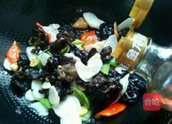 木耳炒山药的做法图解11