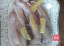 香辣鱼条的做法图解2