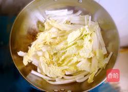 油面筋炖白菜的做法图解6