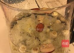 银耳莲子百合的做法图解1