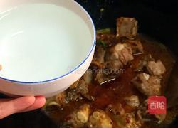 土豆鹌鹑蛋烧排骨的做法图解8