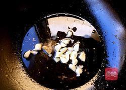 西芹炒百合腰果虾仁的做法图解6