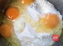 西葫芦胡萝卜丝鸡蛋饼的做法图解3