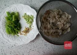 芹菜炒虾的做法图解4