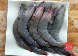 红酒醉虾的做法图解3