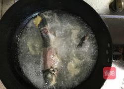 鲫鱼汤的做法图解2