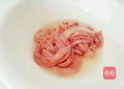 小肠灌蛋丸子汤的做法图解1