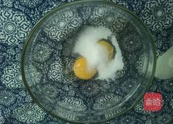 红豆纸杯小蛋糕的做法图解2