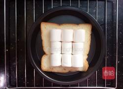 棉花糖爱心吐司的做法图解1