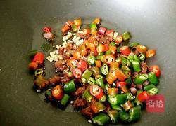 青红辣子肉的做法图解7
