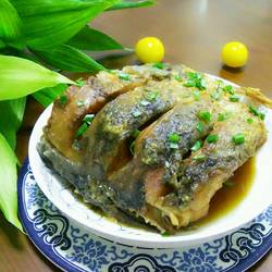 红烧鲤鱼的做法[图]