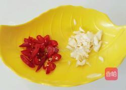 红辣椒拌龙须菜的做法图解2