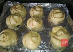 玫瑰火腿小面包的做法图解14