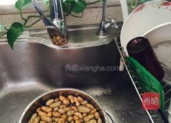 花生毛豆的做法图解1