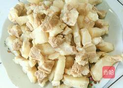 白萝卜炖五花肉的做法图解6