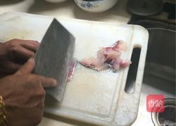 石锅鱼的做法图解1