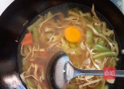 丝瓜豆腐皮鸡蛋面的做法图解7