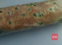 Illustration of how to make meat floss rolls with custard sauce 12