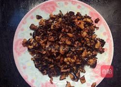 香菇肉丁辣酱的做法图解8