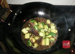 豆豉鲮鱼炒丝瓜的做法图解4