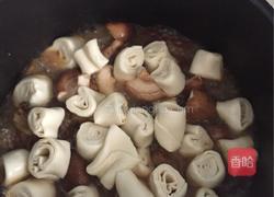 排骨焖卷子的做法图解15