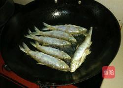 干烧刁子鱼的做法图解2