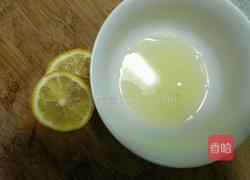 雪碧柠檬茶的做法图解2