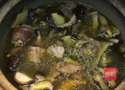香菇炖鸡的做法图解4