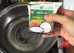 泰国传统椰奶南疆鸡汤的做法图解2