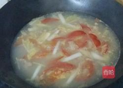 西红柿猪皮汤的做法图解6