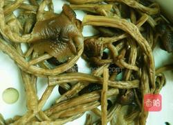 茶树菇冬瓜排骨汤的做法图解2