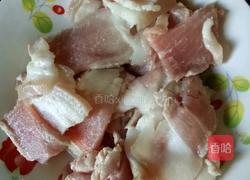 肉片炒花菜的做法图解3