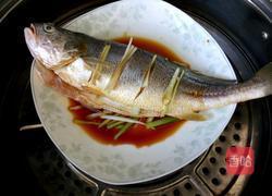 油泼黄花鱼的做法图解5