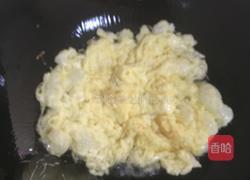 韭黄炒蛋的做法图解2