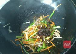 肉丝炒粉条的做法图解5